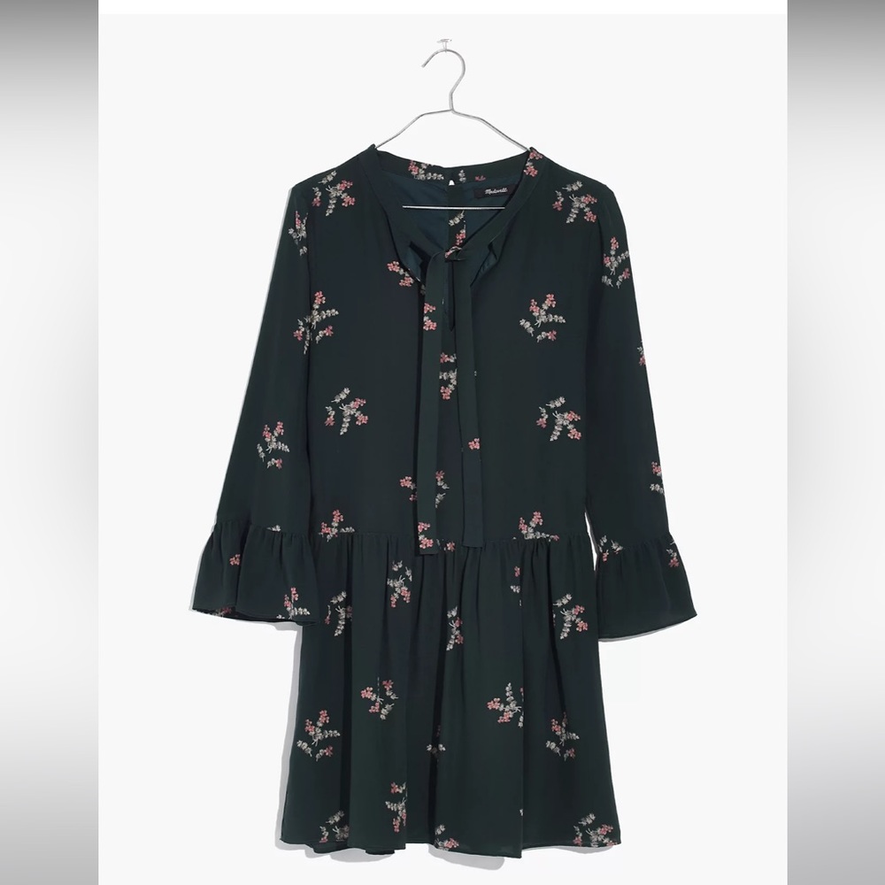 Silk Tie-Neck Dress in Wild Botanic